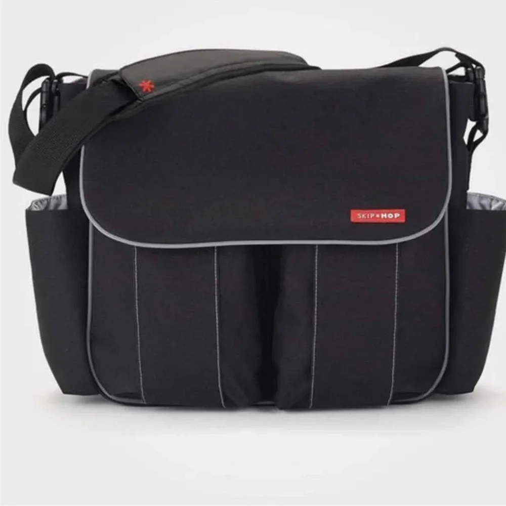 Skip Hop Dash Messenger Diaper Bag Black